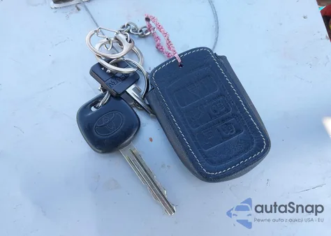 2006 Toyota Matrix Xr from USA, damaged, VIN 2T1KR32E66C609598